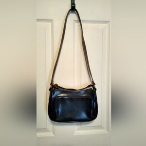 Amanda Smith Black Shoulder Bag With Matching Wallet
